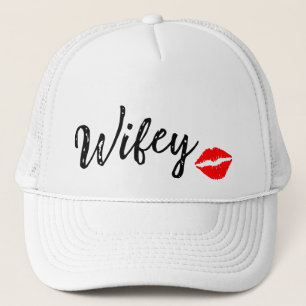 Boné LINDÍSSIMO! 👰♀️ Chapéu Rosa "Wifey" com Lábios d