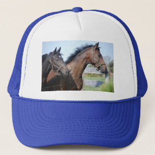 Boné Linha de Término da Corrida de Cavalo