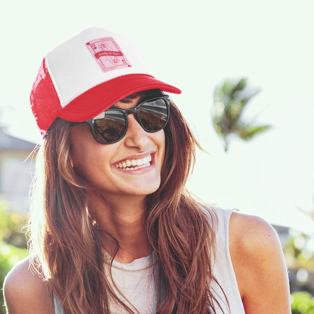 Boné Lucky In Love Bold Pink & Red Bachelorette (Lucky In Love Bold Pink & Red Bachelorette Trucker Hat)