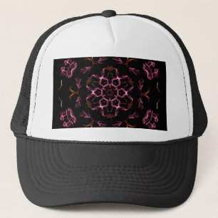 Boné Mandala rosa e laranja no fundo preto
