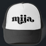 Boné Minija Branca e Preta da Filha Retroativa<br><div class="desc">"mija" na fonte do estilo retrô,  a cor é editável; adicione seu próprio nome,  se desejar,  e escolha o estilo de ódio.</div>