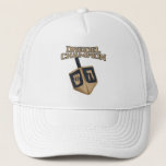 Boné Modern Hanukkah Dreidel Champion Holiday Grandpa<br><div class="desc">Celebrate Hanukkah with pride and humor while gathering with the whole family. This festival graphic design makes a perfect gift for the holidays. Whether for your neigbor,  family,  husband,  uncle,  or boyfriend</div>