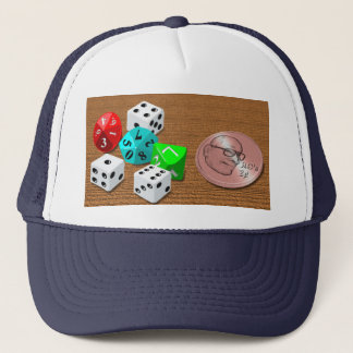 Boné Moedas e Dice Trucker Hat