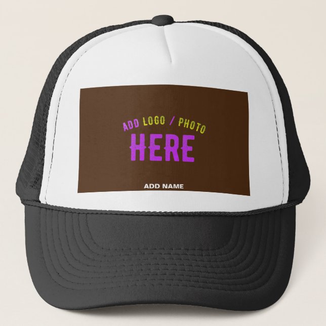 BONÉ NA MODA MODERNO PERSONALIZADO BRANCO PRETO MARCADO (Frente)