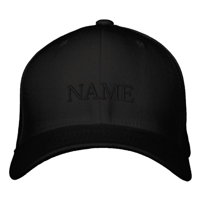 Boné NAME Lettering Hat – Simple Embroidered Style (Frente)