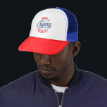 Boné Não há choro na tipografia retrô do beisebol<br><div class="desc">Projetado para um amante de beisebol,  um design baseado em tipografia. Não há choro no beisebol — tipografia vermelha e azul — presente perfeito para meninos ou meninas que estão jogando beisebol ou adoram.</div>