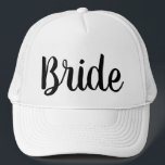 Boné Noiva Trucker Hat<br><div class="desc">Eu fiz isso para uma festa de solteira na praia. A noiva recebe este; a tripulação das noivas recebe os coloridos!</div>