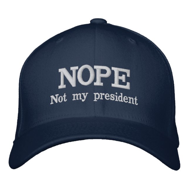 Boné NOPE Not my president customizable (Frente)