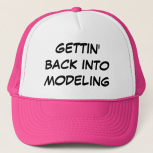 Boné "Obtendo de novo na modelagem "