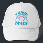 Boné Orgulho Transgênero<br><div class="desc">Orgulho trans com um belo arco-íris feito com as cores da bandeira trans cores azul, rosa e branca.</div>