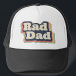 Boné Pai Rad<br><div class="desc">Este design Retro Pai de Rad faz um presente de excelente para qualquer um e é perfeito para vestir em volta da casa ou para fora e sobre isso.</div>