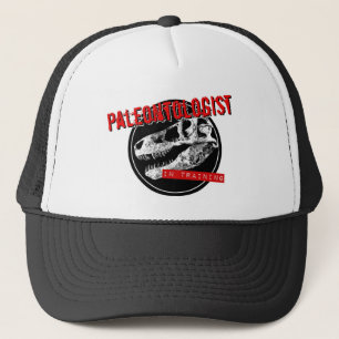 Boné PALEONTOLOGISTA em formação