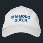 Boné Personalização de citação do Mahjong Queen Funny<br><div class="desc">Mostre seu orgulho Mahjong em estilo com este boné bordado de "Mahjong Queen"! Perfeito para amantes de Mahjong e entusiastas de jogos, este chapéu ajustável adiciona um toque divertido ao seu guarda-roupa enquanto o mantém legal e confortável. Quer você esteja jogando no seu clube de Mahjong local ou simplesmente ame...</div>