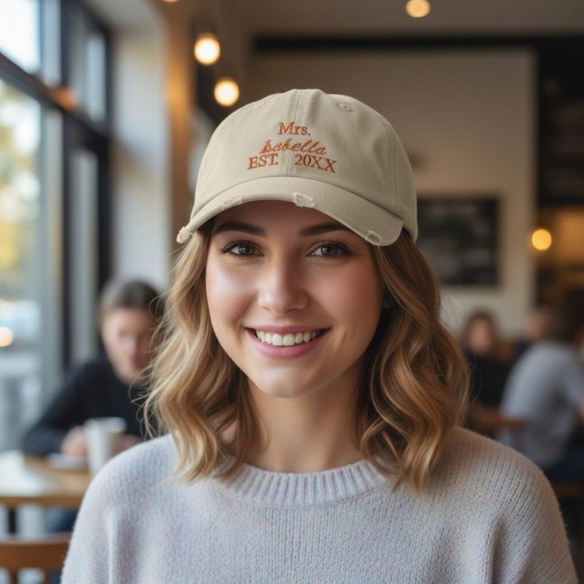 Boné Personalized embroidered Mrs. hat - Customized  (Criador carregado)