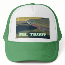 Pescador da pesca da truta de lago rainbow dos