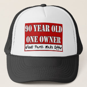 Boné Pessoas de 90 anos, um proprietário - as peças d