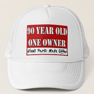 Boné Pessoas de 90 anos, um proprietário - as peças das