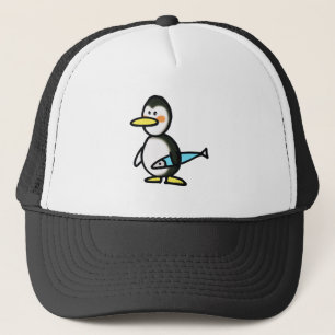 Boné Pinguim Fofo Segurando um Peixe Azul
