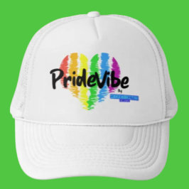 Boné PrideVibe Coração Arco-Íris Caminhoneiro: Ousado e