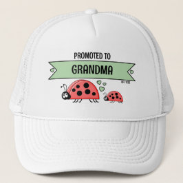 Boné Promoted to Grandma ladybugs white green