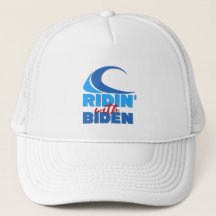 RIDIN' COM O BIDEN Trucker Hat