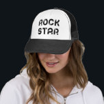 Boné Rockstar<br><div class="desc">Sinta como um Rockstar com este design de texto moderno e minimalista. Inteiramente customizável com suas cores favoritas.</div>