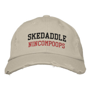 BONÉ SKEDADDLE NINCOMPOOPS