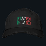 Boné STATEN ISLAND NY Green White e Red Vintage estilo<br><div class="desc">STATEN ISLAND New York Italy Flag Colors Green White Red bordado no estilo de vintage com chapéu preto de algodão em apuros. Também está disponível a opção de selecionar essa cor na página do item principal.</div>