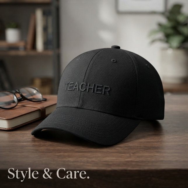 Boné TEXTO DE PROFESSOR Marca Limpa Design Moderno (TEACHER Text Mark Clean Modern Design Embroidered Baseball Cap)