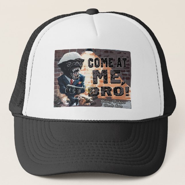 Boné Texugo de mel com metralhadora (Frente)