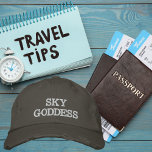 Boné Tipografia da Deusa Céu, Wanderlust, Simples<br><div class="desc">Tipografia da Deusa Céu,  Wanderlust,  Boné Simples Bordado de Baseball. Ignore sua paixão pela aventura com nosso boné Wanderlust. Este boné na moda apresenta um design que fala ao coração de cada entusiasta do viagem. Copyright Soar Em Designs De Estilo.</div>