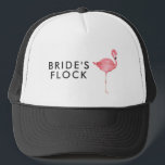 Boné Tropical Flamingo Bridal Party Personalizada<br><div class="desc">Os chapéus perfeitos de solteira para a sua festa "Flamingle"! Nossos chapéus de festeira de noiva flamingo são a maneira perfeita para sua tripulação chamar toda a atenção para onde quer que você e suas garotas vão! Adicione seu texto personalizado a este design usando as caixas "Editar este modelo design"...</div>