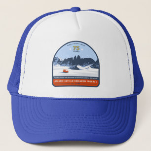 Boné Trucker Hat (Taku), 75 anos