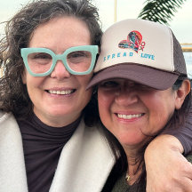 Boné trucker Wear Your Love - Espalhe Amor