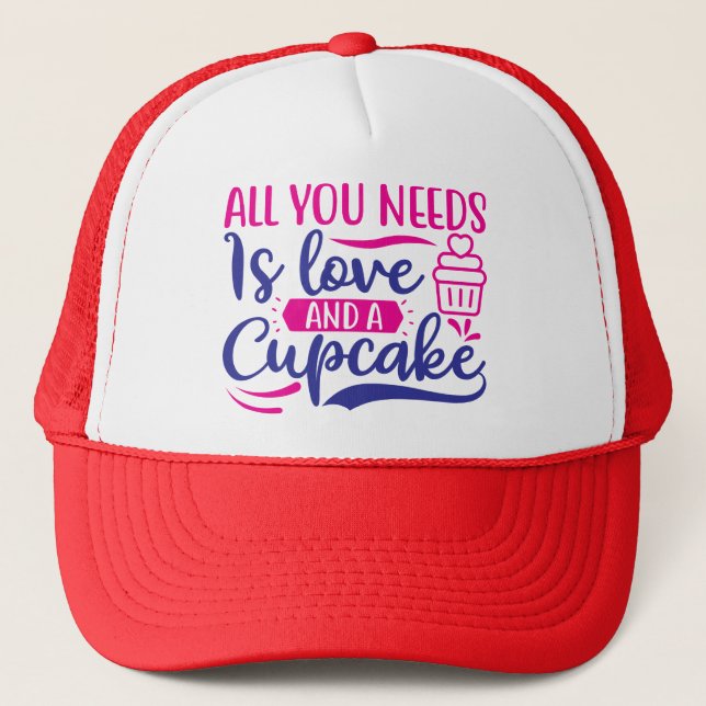 Boné Tudo que você precisa é amor e Cupcake (Frente)