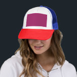 Boné um fundo rosa com borda branca<br><div class="desc">Mergulhe na beleza da estética minimalista com nosso elegante fundo rosa e papel de parede de desktop branco. Perfeito para aqueles que apreciam visuais limpos,  modernos e artísticos em cores pastéis suaves. Energize o seu espaço com um toque de contraste e sofisticação de arte!</div>