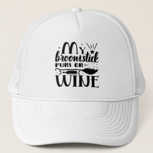 Boné Vassoura de Bruxa Funciona com Vinho Bruxaria Hall