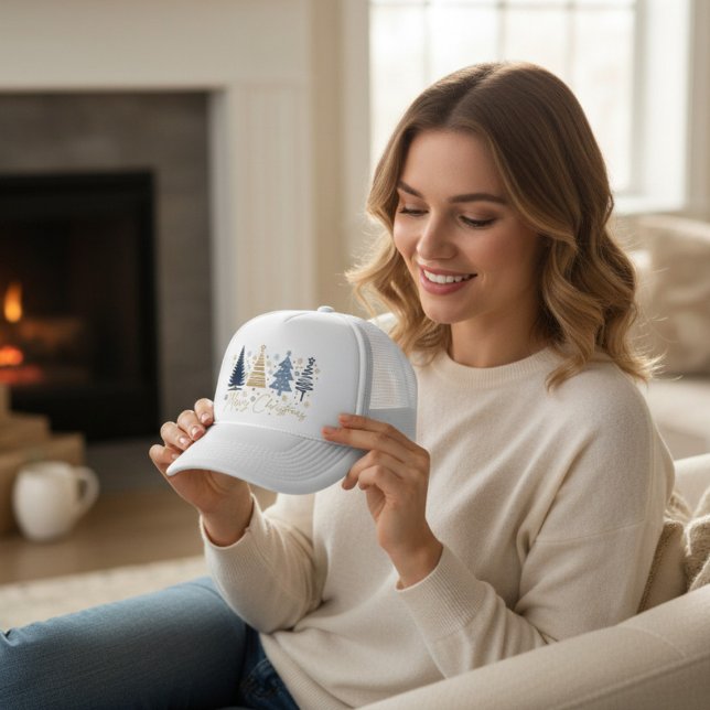 Boné Whimsical Merry Christmas Festive Trees Blue Gold (Criador carregado)