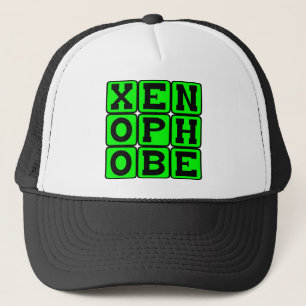 Boné Xenófobo, Medo do Estrangeiro
