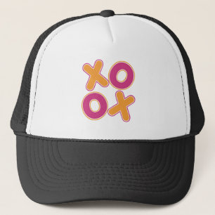 Boné XOXO ao quadrado