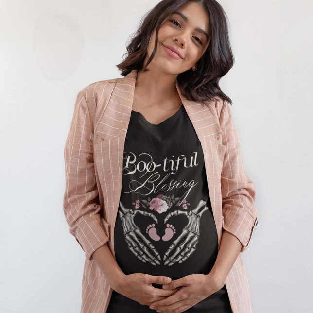 Bonita Bênção Menina Gótica Coração (Boo-tiful Blessing Baby Girl Gothic Skeleton Heart T-Shirt)