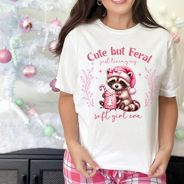 Bonita, mas Feral Raccoon Girl rosa Natal (Cute Christmas t-shirt gift idea for Women, cute but Feral)