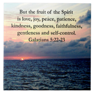 BONITAS FRUTAS GALÁTICAS DO ESPÍRITO