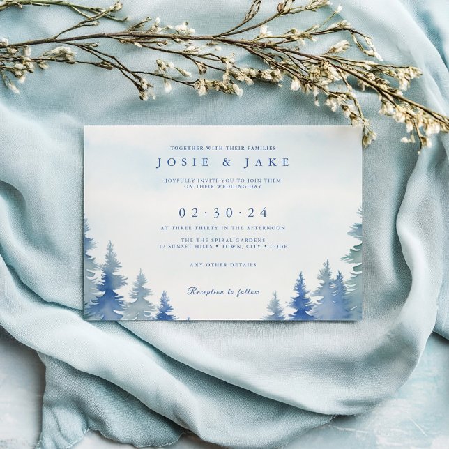 Bonito azul pinheiros de inverno convite para casa (Pretty winter pine trees wedding invitation.)