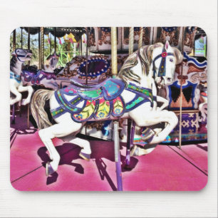 Bonito Carrossel Horse Carnival Mousepad
