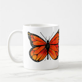 Borboleta de monarca na caneca do café/chá