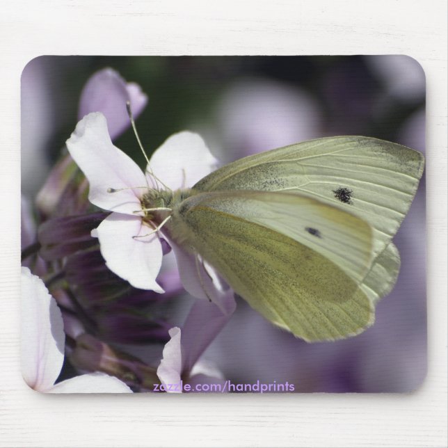 Borboleta e flores para jardinagem Mousepad (Frente)