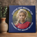 Borda do marinho com Fotografia e Texto ao redor d<br><div class="desc">Adicione uma imagem a este design mínimo. Uma fonte moderna e mínima rodeia a foto com um lugar para carregar uma foto quadrada.</div>