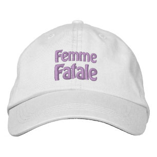 BORDADO BONÉ FATAL FEMME
