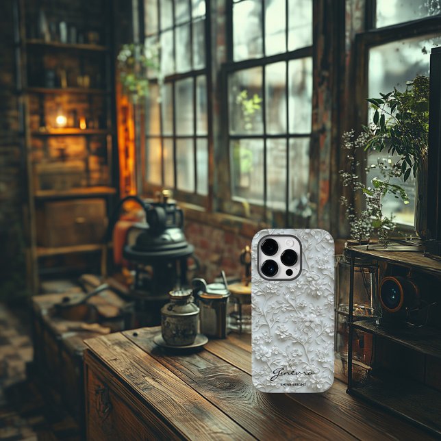 Bordado Branco Personalizado Floral com Cotação (Criador carregado)